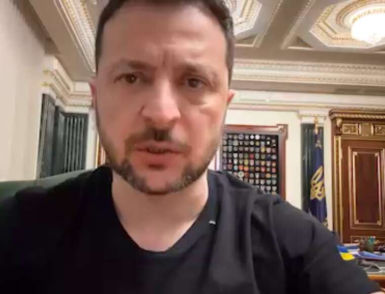 Zelenskyy is heading to Saudi Arabia for talks with the USA