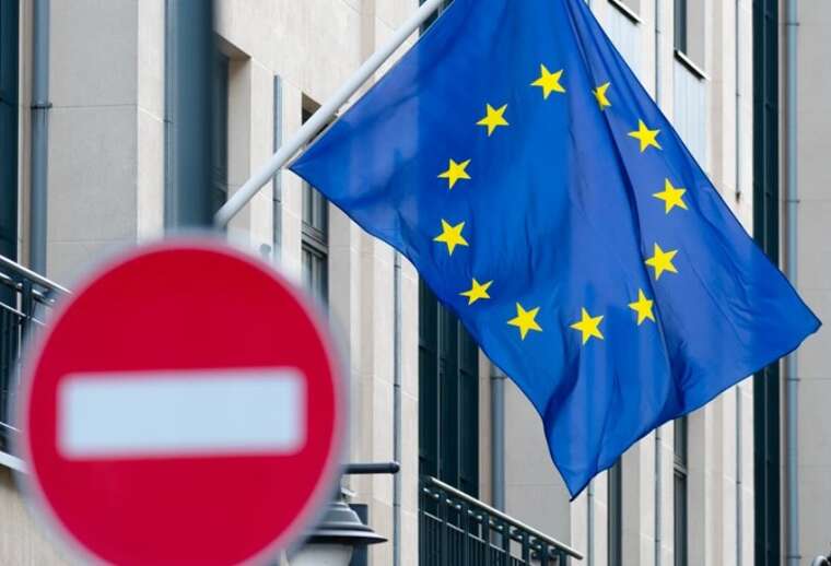 ЄС може виключити трьох росіян із санкційного списку – ЗМІ