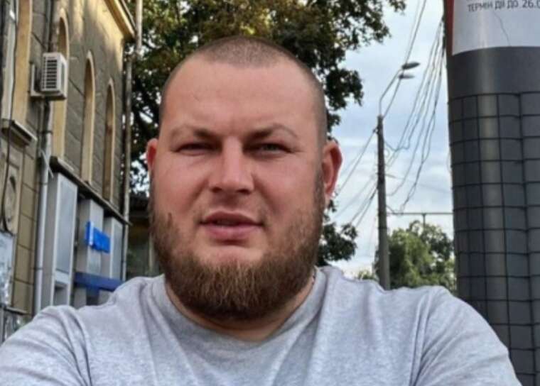 Activist Hanul was shot by an unknown man in military uniform