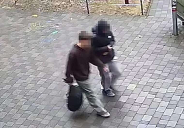 Росіяни дистанційно підірвали 15-річного хлопця із Харківської області