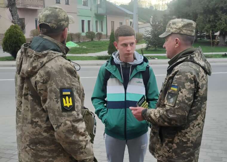 В Україні пропонують саджати співробітників ТЦК і ВЛК за незаконну мобілізацію