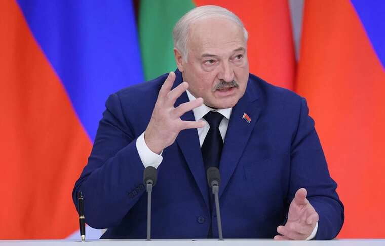 Лукашенко заявив, що Путіну телефонували з України