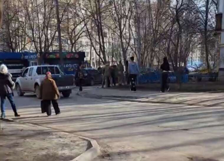 A fight between military personnel and civilians in Kharkiv: a 16-year-old Kharkiv resident sustained eye burns