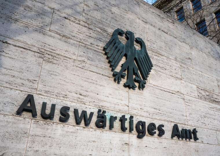 Путін застосовує "тактику затягування" в Україні, - МЗС Німеччини