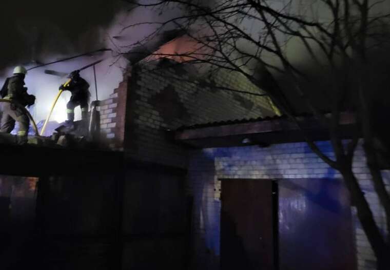 Атака РФ по Чернігову: в ДСНС показали наслідки