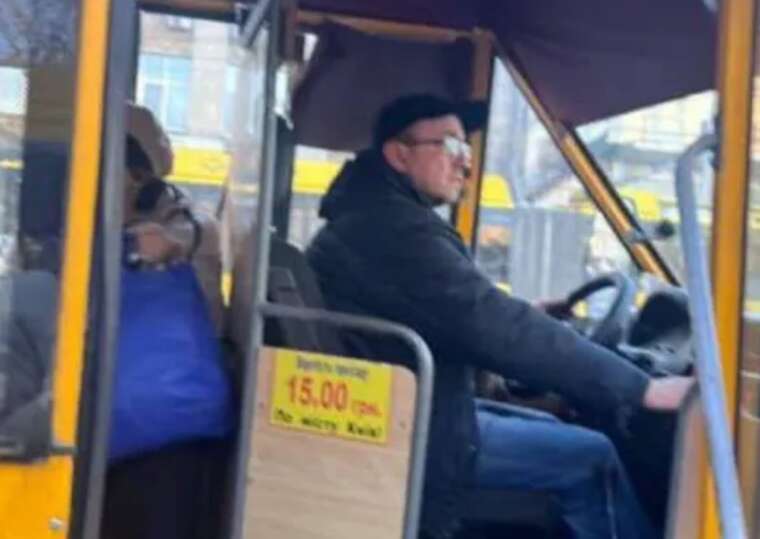 У Києві звільнили водія маршрутки, який виявив неповагу до військового на милицях