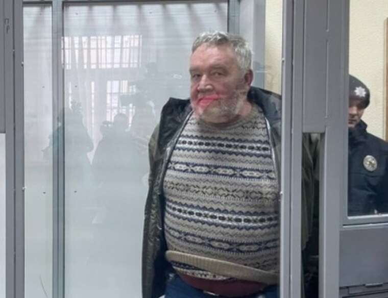 Полковник Лапин будет оставаться под стражей до 17 мая по решению суда