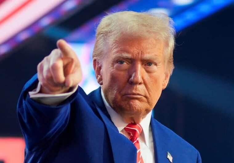 Трамп аннулировал разрешение на проживание в США для 530 тысяч мигрантов