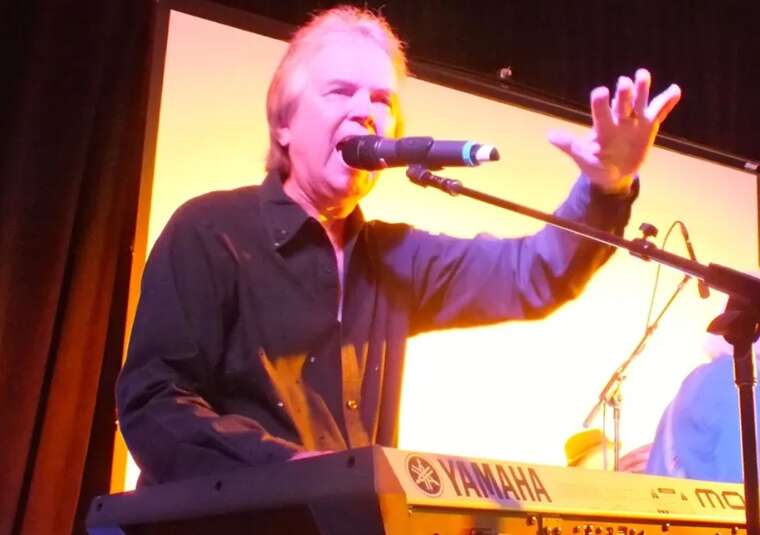 Помер Ларрі Темблін: музикант The Standells та автор хіта "Dirty Water"