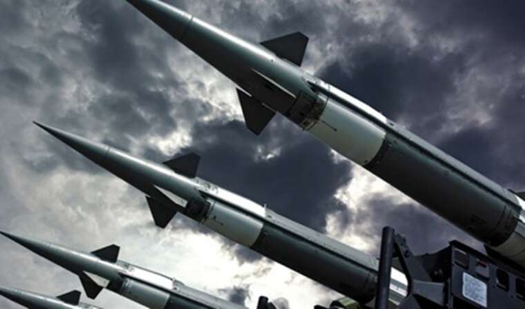 Європа й Азія замислюються про ядерну зброю через невизначеність США, - FT