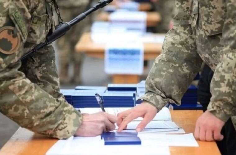 В Україні змінили умови бронювання працівників від мобілізації: хто не зможе отримати відстрочку