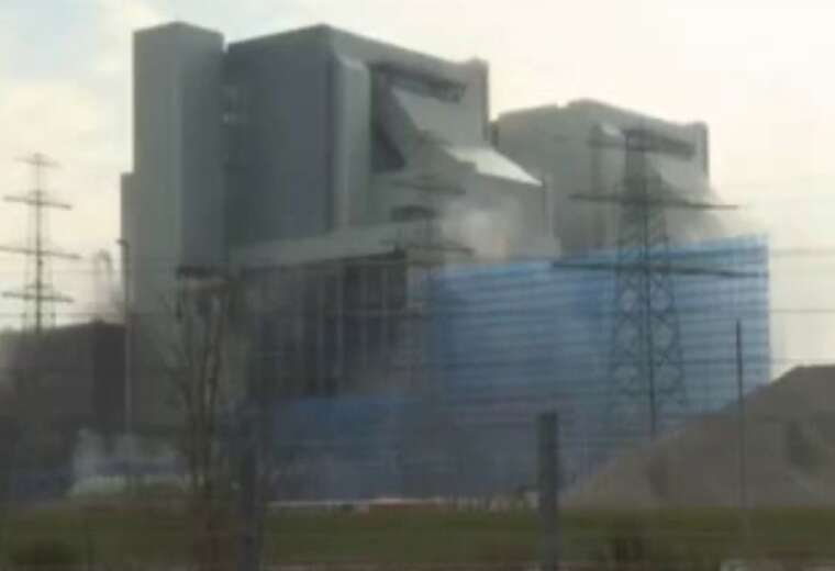 В Германии взорвали современную угольную ТЭС в Гамбурге