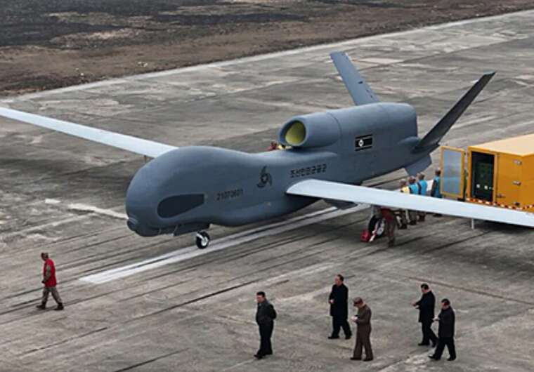 Кім Чен Ин особисто відвідав випробування нового безпілотника зі штучним інтелектом