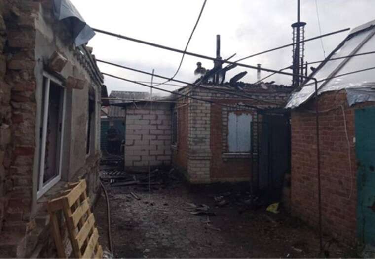 ВС РФ атаковали Пологовский район Запорожской области: повреждены жилые дома