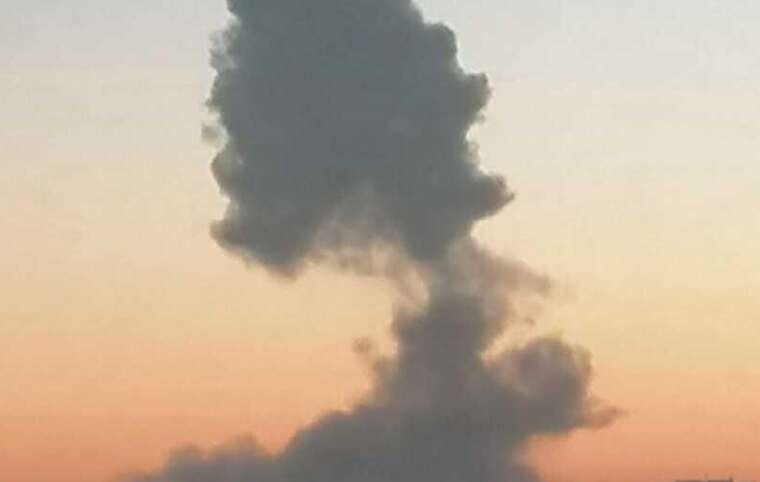 У Дніпрі пролунали вибухи: в небі ворожі БпЛА, працює ППО