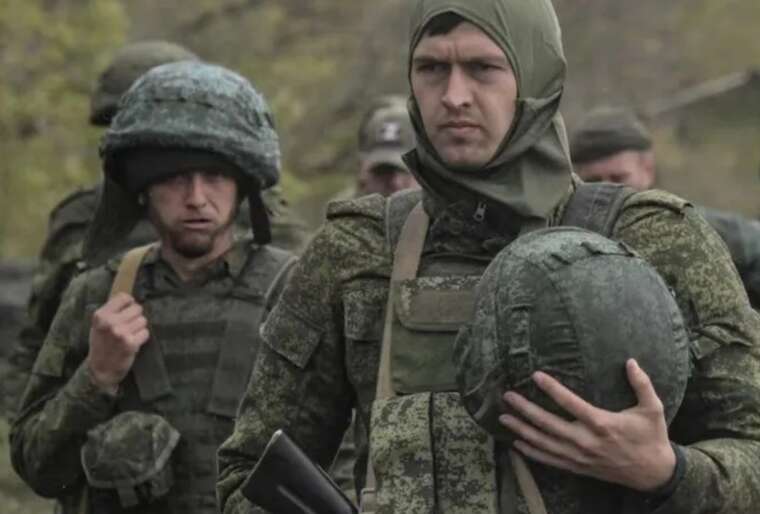 Росія розпочала весняний призов, примусово мобілізуючи жителів окупованих територій України