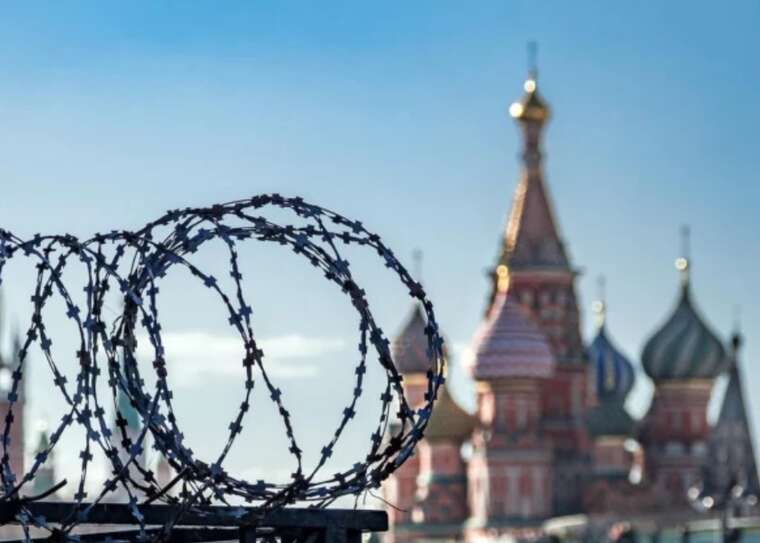 Розвідка перехопила розмову росіянина, який підтримав удари по Кремлю: "Хай бомблять"