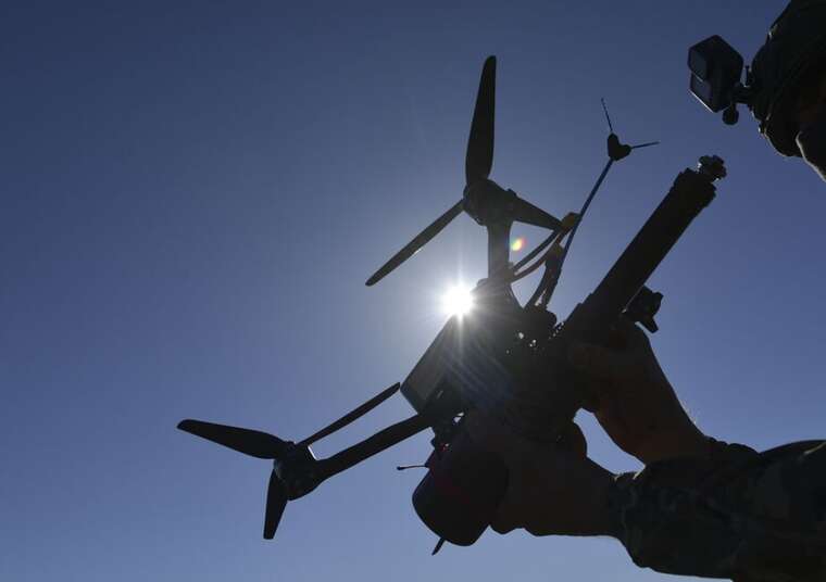 Російські FPV-дрони завдають ударів по прифронтовій громаді в Запорізькій області
