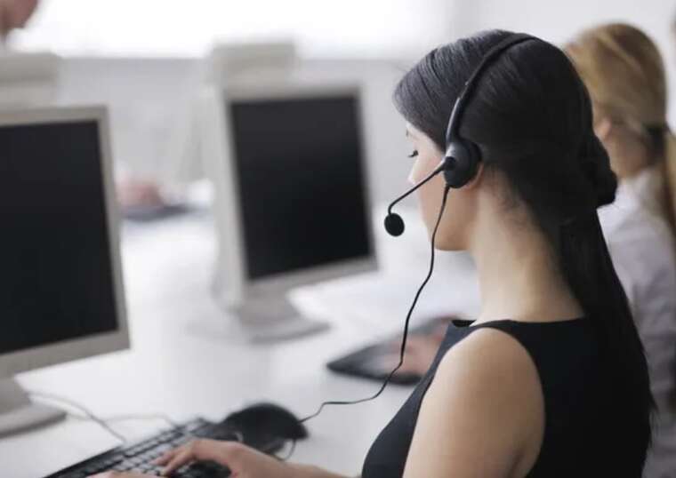 Білоруска в Польщі поскаржилася на відмову оператора спілкуватися російською мовою