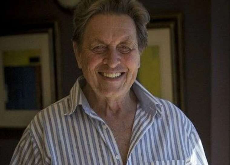 Батько Ілона Маска захоплюється Путіним і вважає його прикладом сильного лідера