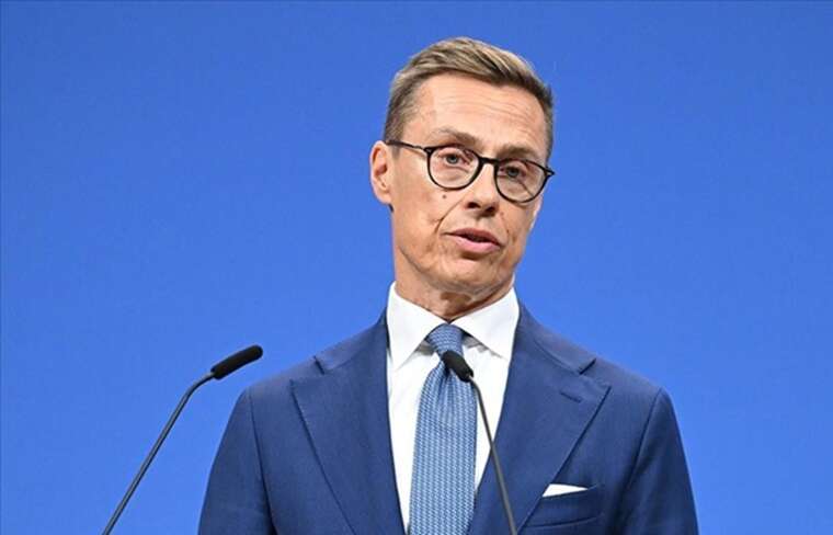 Стубб вважає, що зараз не час обговорювати введення миротворців в Україну