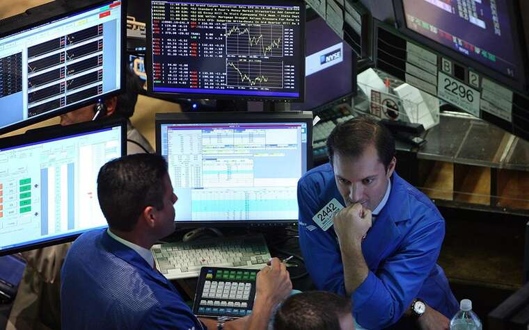 В Китае назвали пошлины США "издевательством": в МИД призвали другие страны продолжать консультации