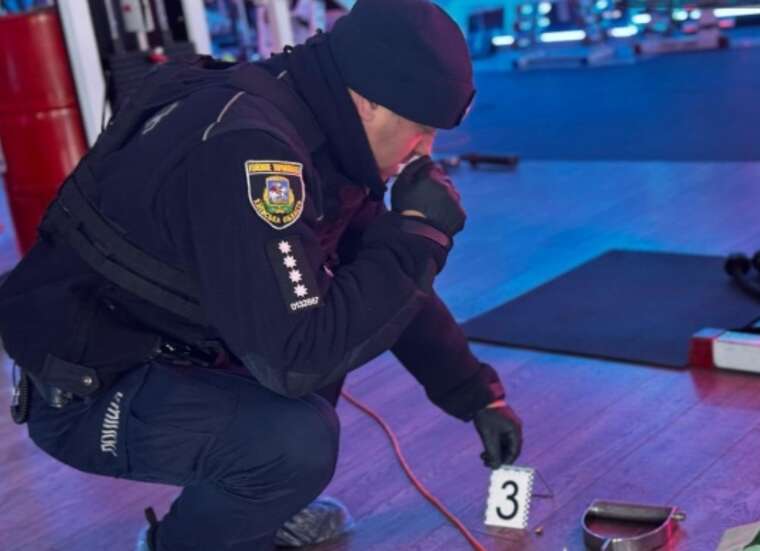 Перестрелка в ТРЦ в Белой Церкви: ранен гражданин РФ