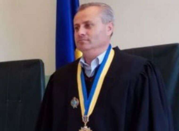 The judge from the Lviv region, who was twice caught for bribery, has enlisted in the Armed Forces of Ukraine