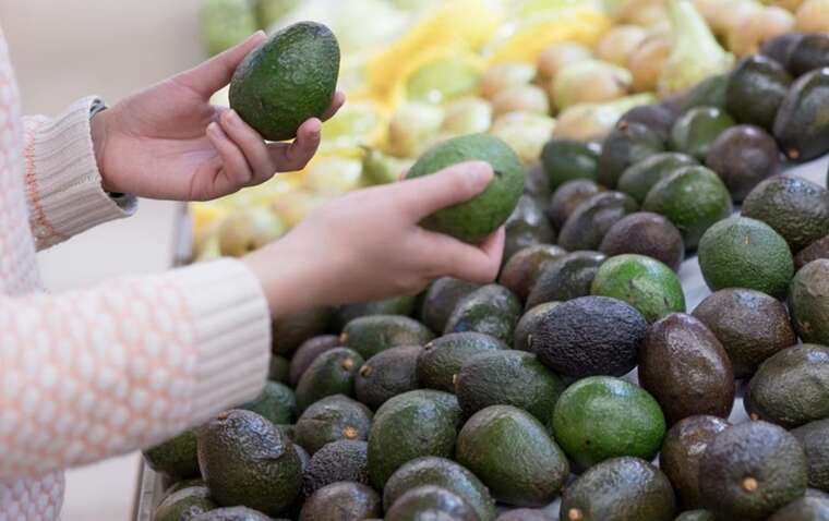 Партия отравленных авокадо в Украине: в Госпродпотребслужбе опровергли информацию