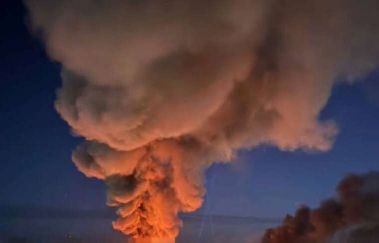 Атака дронов по Киеву: в Святошинском районе повреждено промышленное предприятие