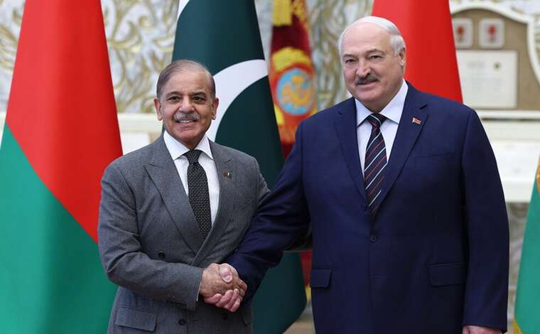 Лукашенко заявив, що готовий прийняти в Білорусі 150 тисяч пакистанців