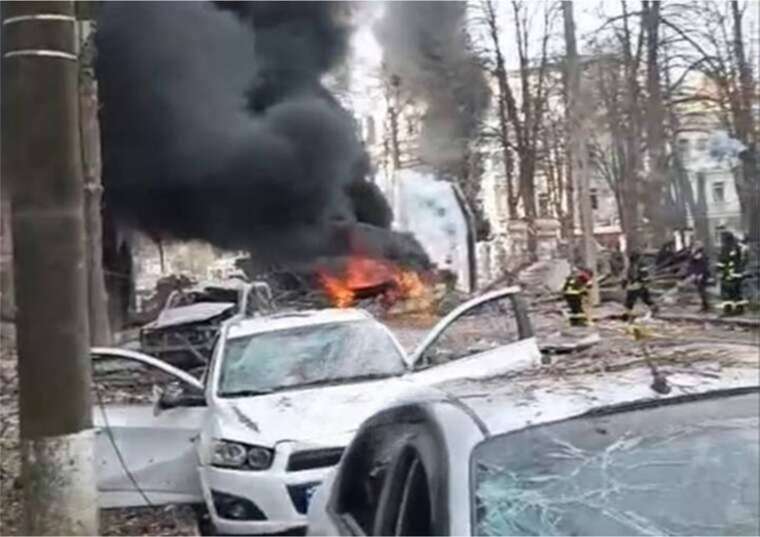 Russias strike on Sumy: footage of the aftermath appears online