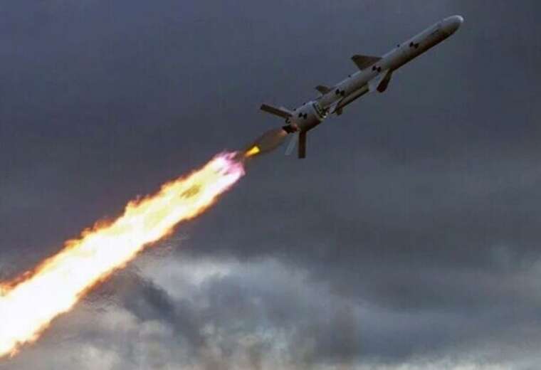 У Києві повітряна тривога через загрозу балістичних ракет