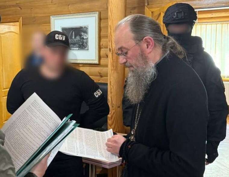 СБУ проводить обшуки в Київській митрополії УПЦ МП