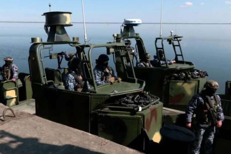 The Ukrainian Navy showcased combat boats that destroy enemy drones