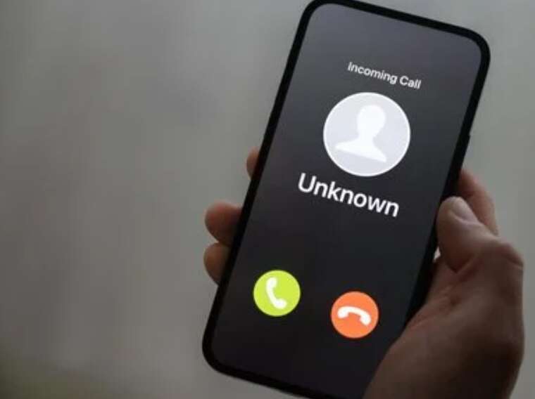 "Silent" calls in Kyiv: how to protect yourself from fraudulent schemes and spam