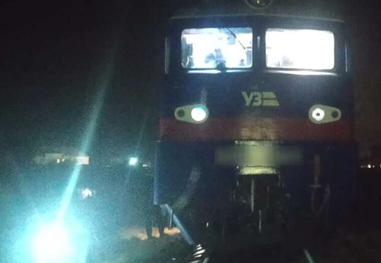 Во Львовской области поезд насмерть сбил 90-летнюю пенсионерку