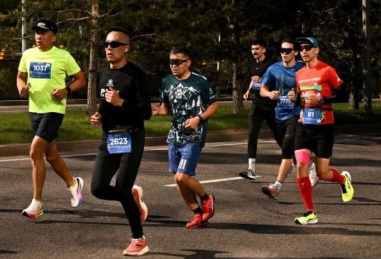 У Казахстані під час півмарафону загинули двоє учасників