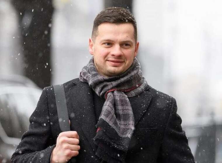 The assistant of MP Kostyukh was caught smuggling electronic cigarettes from Poland