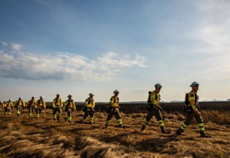 Польща третій день поспіль бореться з пожежею в національному парку