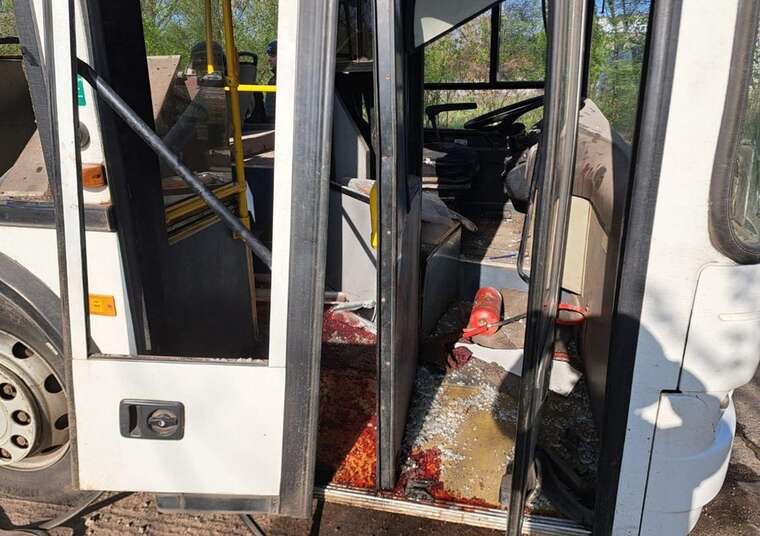 У Марганці вже 30 постраждалих і 9 загиблих через атаку РФ по автобусу