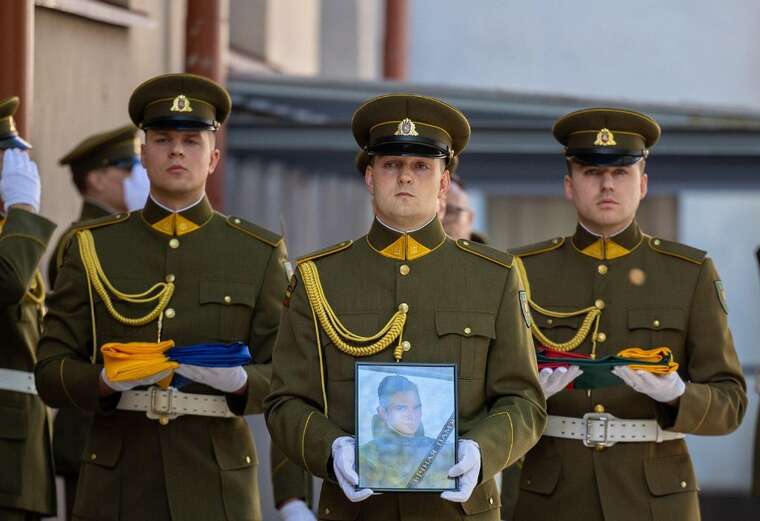 Литовському добровольцю, який загинув в Україні, посмертно буде вручено почесну нагороду