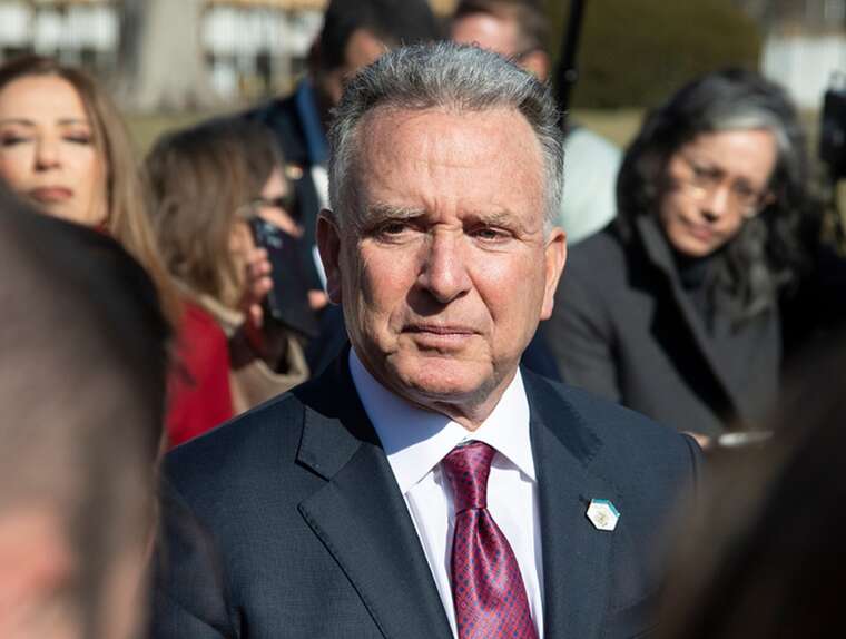   ³     , 25  ,  Axios