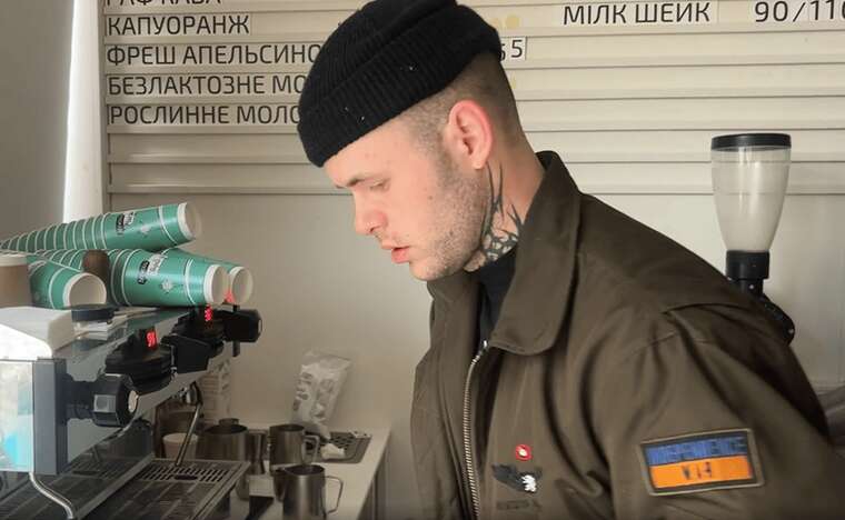 Наслідки обстрілу столиці: кияни розповіли, як оговтуються після прильоту, й передали послання Путіну