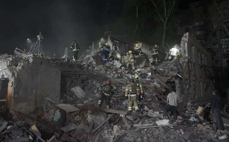 У Києві оголосили День жалоби за загиблими внаслідок терору РФ