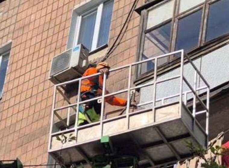 В Харькове из-за ударов «Шахедами» были повреждены по меньшей мере 18 зданий