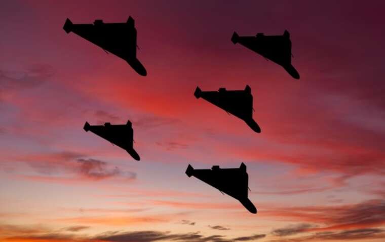 У Харкові через падіння уламків ворожого БпЛА постраждала дитина