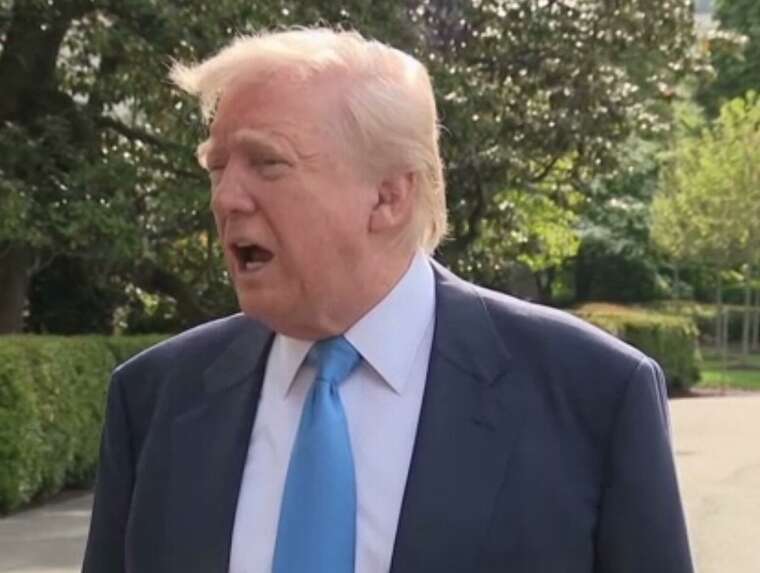 Трамп заявил, что разговаривал с Си Цзиньпином о пошлинах