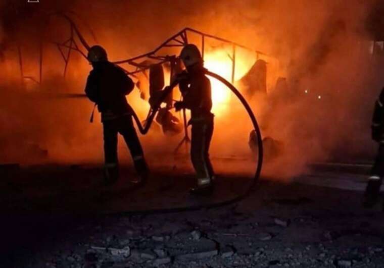 Invaders attacked Zhytomyr: several fires, police officers among the injured