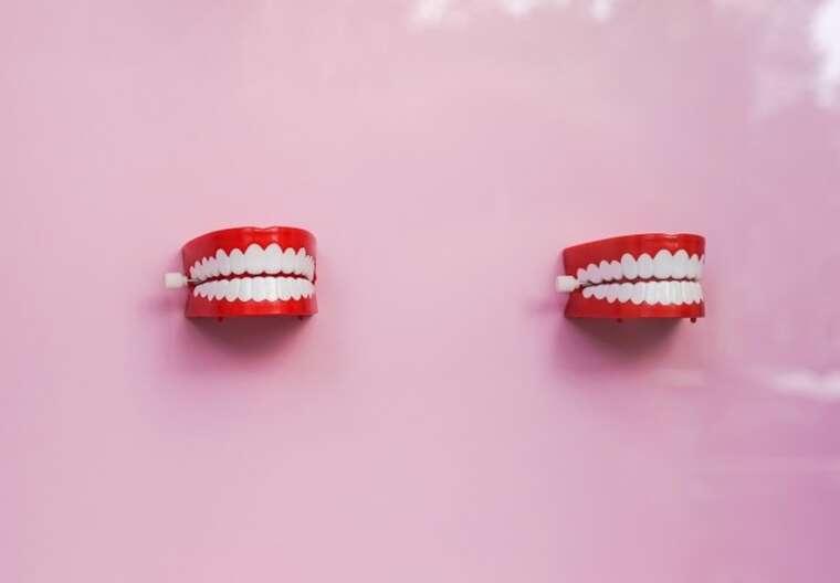 Учені навчилися вирощувати нові зуби: імплантати можуть залишитися в минулому